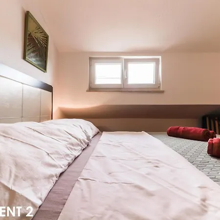 Maestral Apartment *