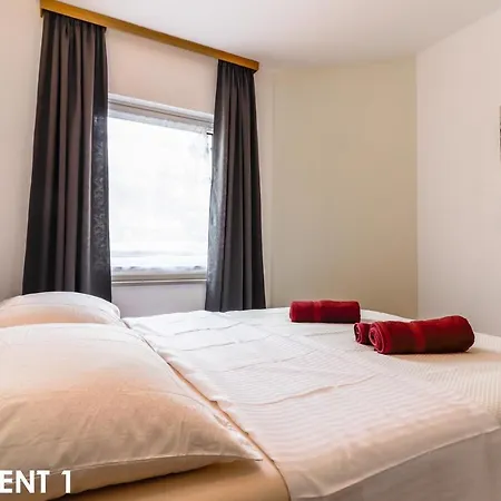 Maestral Apartment *