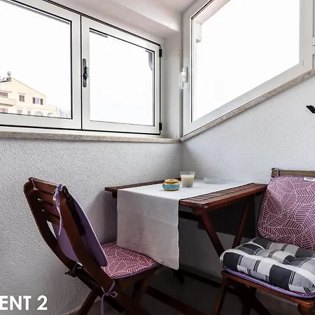 Maestral Apartment *