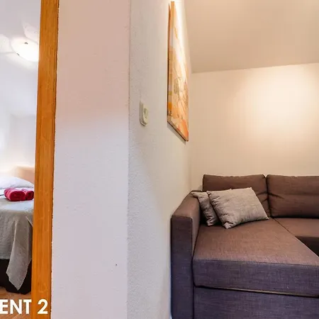 Apartment Maestral