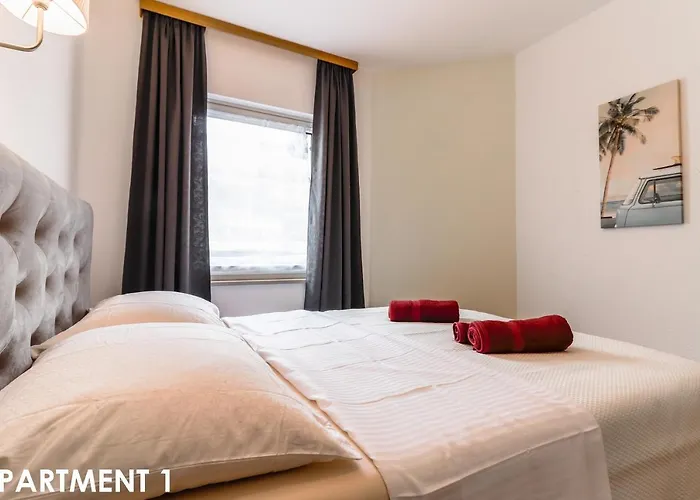 Maestral Apartment *