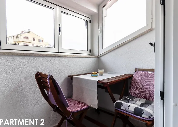 Maestral Apartment *